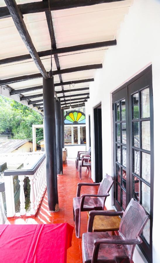 Sakura Hill Appartement Kandy Buitenkant foto